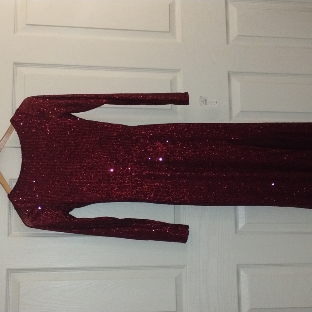 Windsor Burgundy Sequin Long Sleeve Dress, Size XS